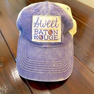 Sweet Baton Rouge distressed snap back cap! Super cute!